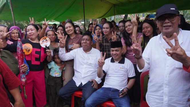 
					Warga Desa Matan Jaya siap mendukung dan memenangkan Paslon Romi-Amru.