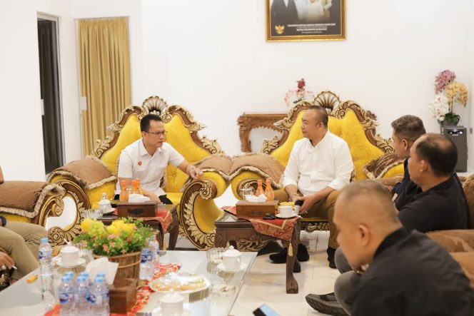 
					Bupati Ketapang Alexander Wilyo Sambut Kunjungan Kerja Kepala BIN Kalimantan Barat